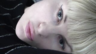 A NATURALLY CHARMING mother I'd like to fuck IS TEASING YOU WITH SEXY SQUIRT