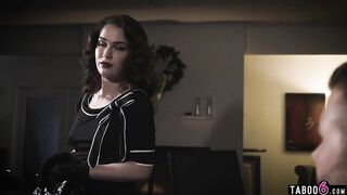 Journalist fucks politicians wife Evelyn Claire hard not to release a story