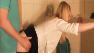 Immodest,Tina , beim pinkeln gefickt