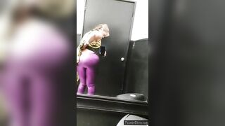 Pissing 4x during the time that out, unshaved cunt very moist! Older big beautiful woman woman