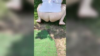 Curvy mother I'd like to fuck Peeing outside - Pissing - Voyeur - Hawt