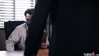 Doctor suggests to impregnate wife of infertile pair