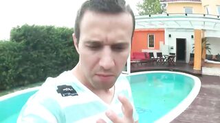 Nachbarin mit riesen Titten wird gefickt