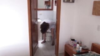 Video1-three - Lalin Girl stepmom shows off and masturbates on the beach