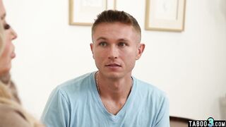 Breasty aged stepmom Alura Jenson surprising her jailbird stepson with anal