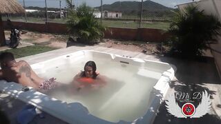 Outdoor sex in the farm's jacuzzi
