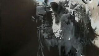 Hallo Annette, wir casten Maedels - aber der Urwald muss weg