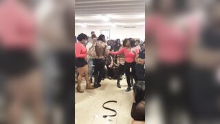 Slender Stripper For Milfs