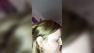 I love using this tingly stuff on my cunt