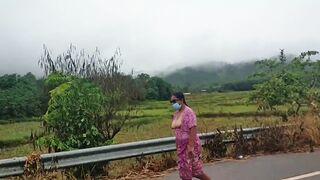 Sexy Aunty Titties Show in the middle of charming nature