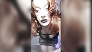 Sexy alternative mother i'd like to fuck smokes flashing hawt snatch and melons