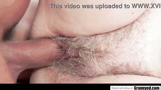 Rich GILF served well by her loyal employee