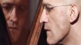 Un Guardone per Amico