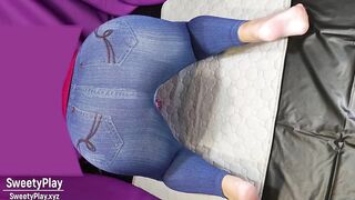 Large booty in jeans pissing with sextoy