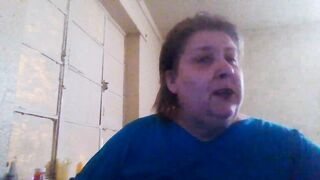 SSBBW Koi munches four servings of Coleslaw