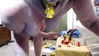 830 Giantess wipes out little city, crushing houses and masturbating with cars plus vore