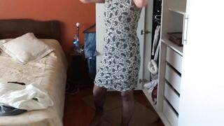 I costume to go to the motel with my boss and my spouse records me