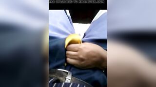 Kavi feeling rod in car