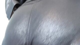 Lady Victoria Valente: Sniff my leather and cum