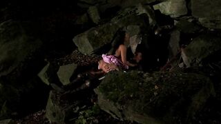 Hawt maiden has anal sex by medieval knight in armor