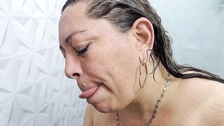 I interrupt my stepmom's shower, I crave her to suck my cock