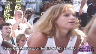 MILFS Disrobe Stripped And Shake It On Stage