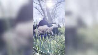 I bang my stepson on a park bench