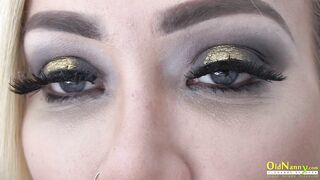 My sexy sex doll has lastly arrived. This Babe is fully articulated and supple, very lovely to touch.