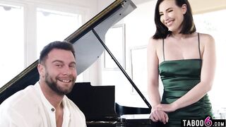 Open relationship did not turn out wonderful for Victoria Voxxx after this chab cheated (Seth Gamble, Casey Calvert, What This Babe)