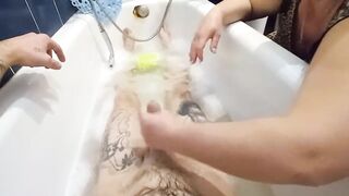 stepmom washes me in the baths and jerks off my weenie