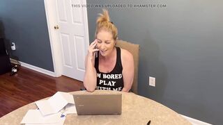 Curvy All Natural Mother I'd Like To Fuck Danni Jones Gets A Home Visit From Her Fit Masseuse