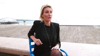 Anouk, thirty Years Old, Psychologist!