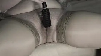 A older corpulent mother i'd like to fuck suggests to lick her bushy twat.