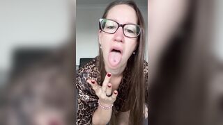 The fresh Womanizer Next sucks on my love button so well