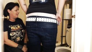 Biffy Assist Buddies Lesbo Baths