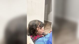 My Bestfriend gf wanted give me some head????????