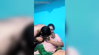 Sexy desi Aunty boobshow n cram