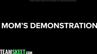 Stepmom and Stepsis Are Such Cum Strumpets I Fill 'em up With Load After Load of Creamy Cum!