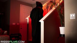 Large Boobs Blond Sarah Jessie Gets Biggest Facial