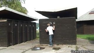 Granny gets nailed in the changing room