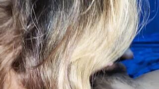 Mi esposo me llama a mi celular mientras yo estoy con mi yerno