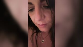 MilfyCalla- I masturbated in bathroom tub with peed down jacekts 180