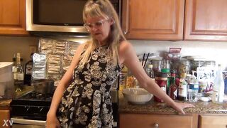 Busy Mommy Secret JOI