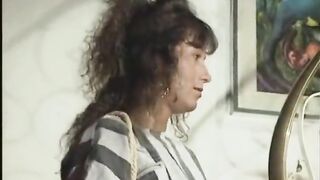 Hunk helps Mom with the dishes German Classic