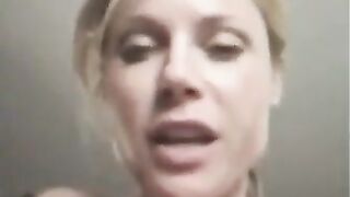 Modern Family Mama Claire (Julie Bowen) is feeling worthwhile