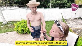 This gardener merits to be screwed as payment