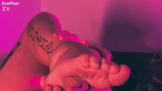 Miss Jesus and Her Hawt and Nice-looking Feet