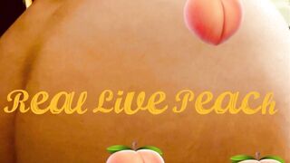 Thicc Wench LaLa Bunny Shows off her Holes