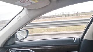 Blond gives a oral during the time that driving a car and gets her twat screwed like an insatiable female dog