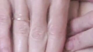 Oral-sex Sex Expert Shows Off Her Skills